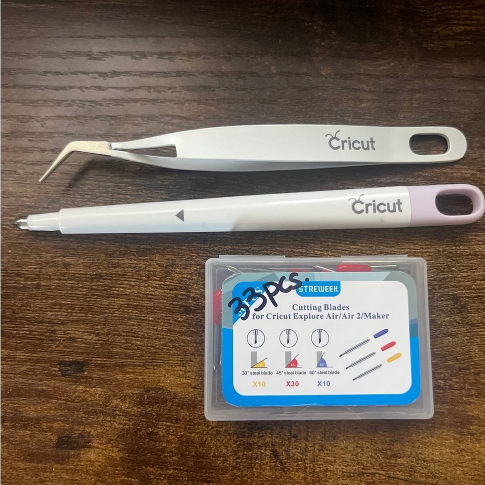 Cricut White and Pink Crafting Tool Set with Blades